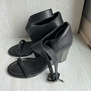 Hope by Ringstrand Soderberg black leather wedge sandals 38